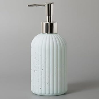 Lining Glass Liquid Dispenser